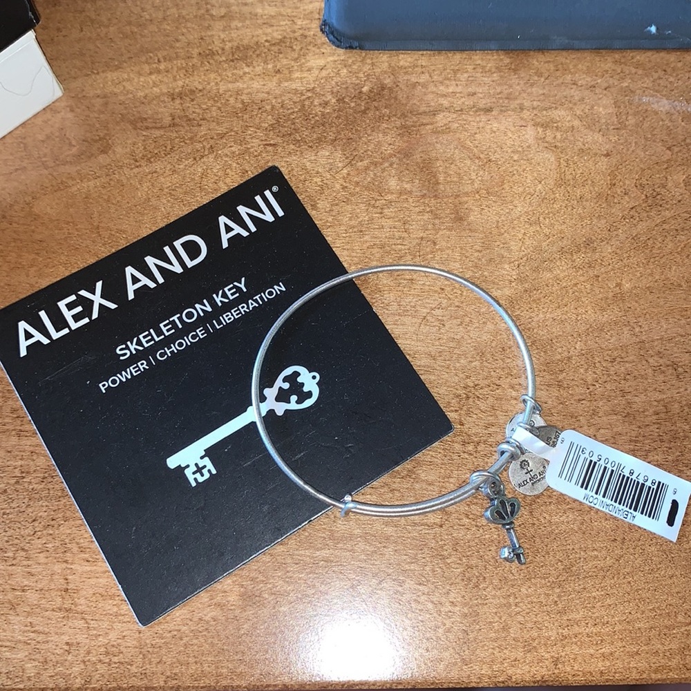 Skeleton Key - Picture 2 of 2